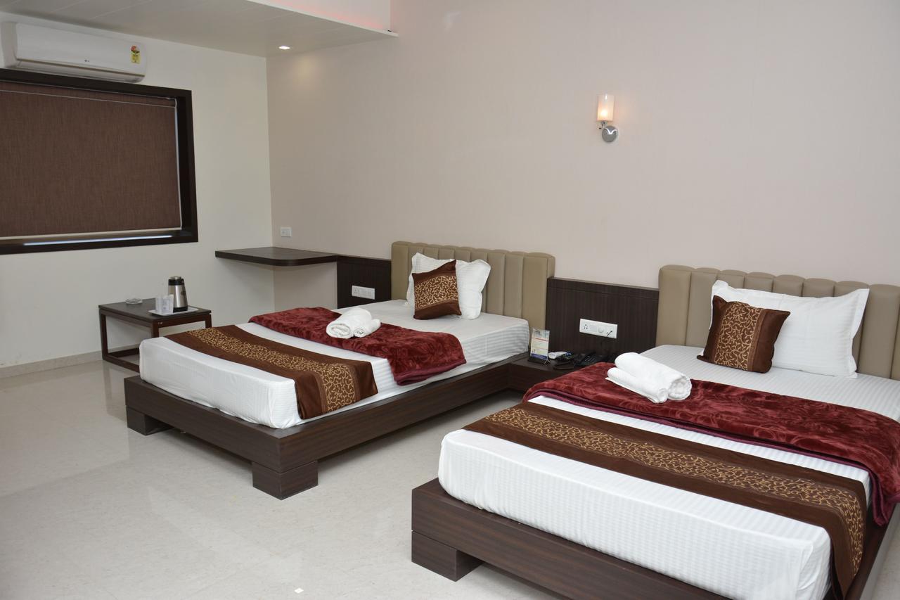 Hotel Darshan Rājula 외부 사진